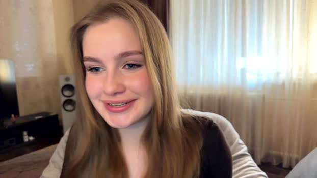 cute_siberian_girl 09-03-2025 spanking Female
