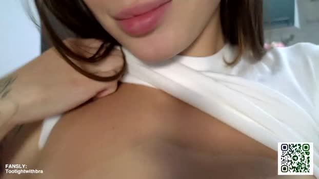 tootightwithbra 18-03-2025 Show Female