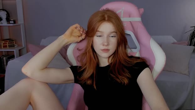 leahsthetics 24-03-2025 analtoy Female