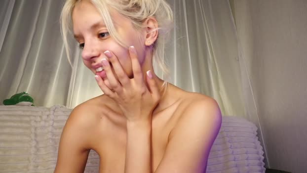lesi_moonie 25-03-2025 fingering Female