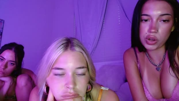 tessajoyy 26-03-2025 cute Female