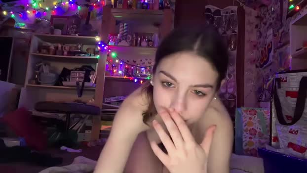destinyluvvvv 27-03-2025 sexyfeet Female