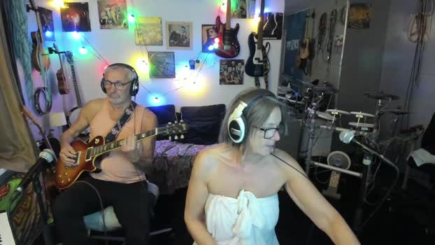 win2win 28-03-2025 tits Couple