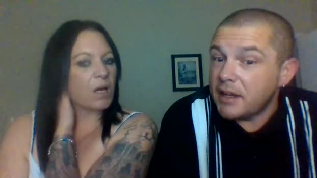 kiwigirlnz 04-04-2025 sexy Couple