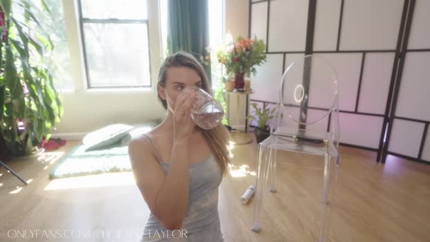 phoenix_taylor 04-04-2025 prettyface Female