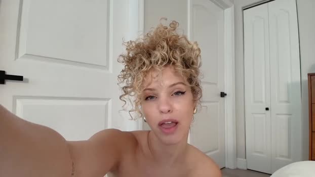 theislandgirl 07-04-2025 cute Female