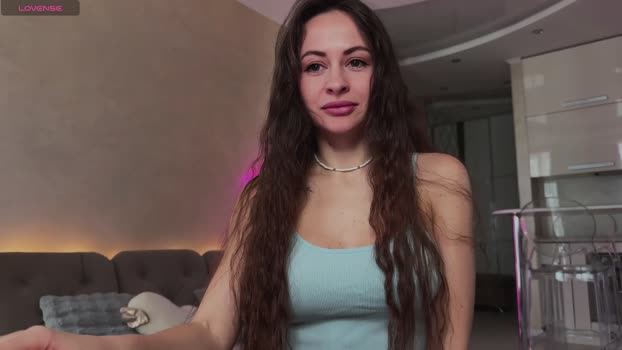 yourhanna 08-04-2025 kinky Female