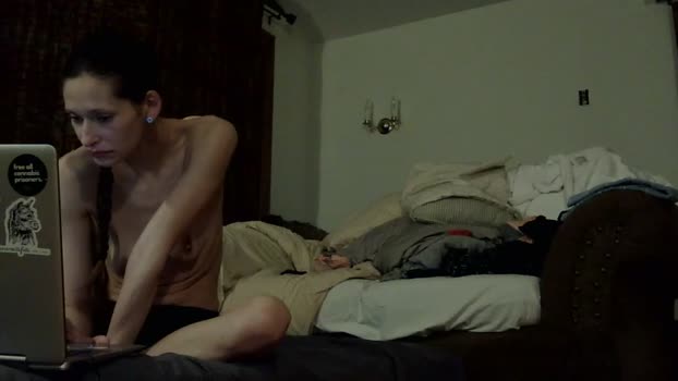 trickquestion 12-04-2025 wet Couple