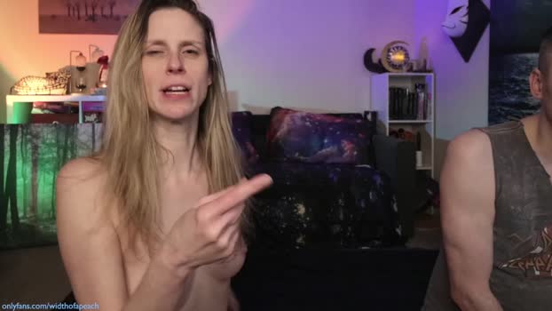 widthofapeach 12-04-2025 Webcam Couple