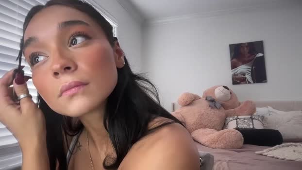adriannarodriguez 13-04-2025 Webcam Female