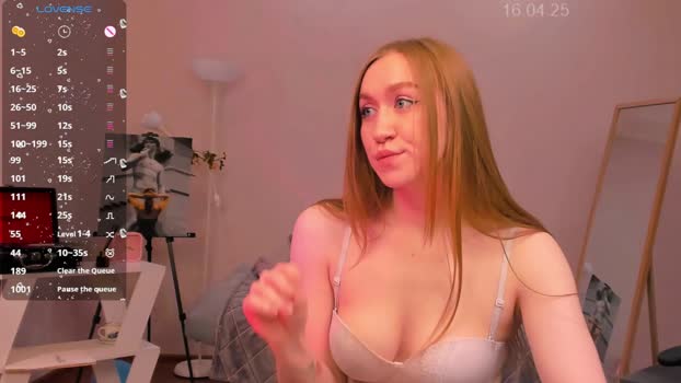 princesskira1 16-04-2025 naked Female