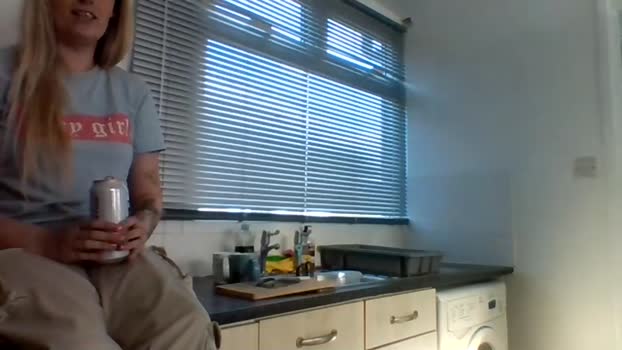 daisyandlola2025 17-04-2025 sweet Couple