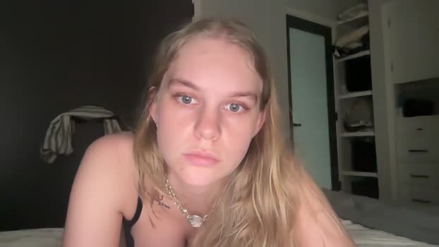 giavannaaa 18-04-2025 Video Female
