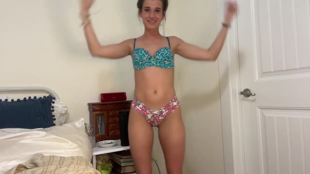 yourgirlnicolexo 18-04-2025 ass Female