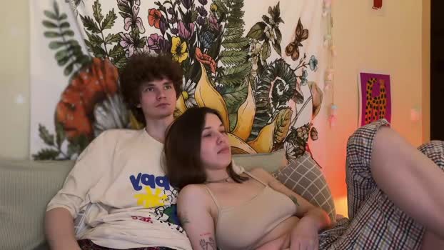 di_n_alex 19-04-2025 sexygirl Couple