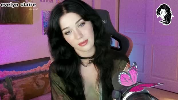 evelynclaire 20-04-2025 lickpussy Female