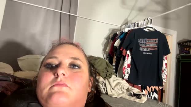 piercedbabe33 20-04-2025 sweet Couple