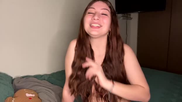 cami_calderon 22-04-2025 Pretty Female