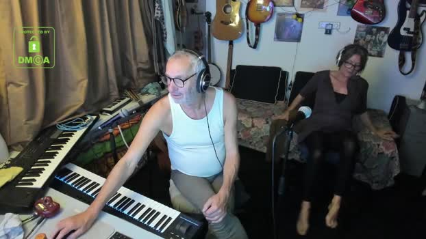 win2win 26-04-2025 bigboobs Couple