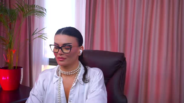 onlynicolle 28-04-2025 Show Female