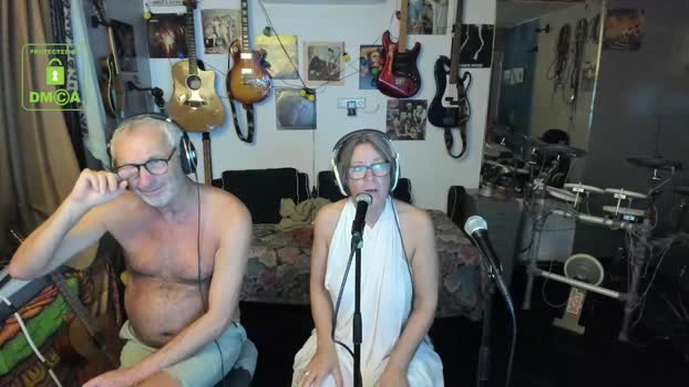 win2win 01-05-2025 bigcock Couple