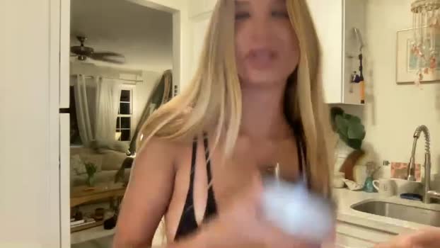 babyyjade 04-05-2025 suck Female