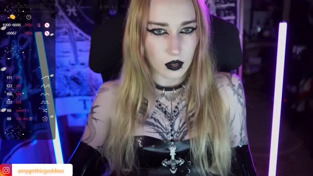 amywhitenessxx 10-05-2025 fingers Female