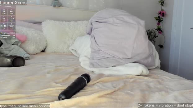 laurenxcros 14-05-2025 yummy Female