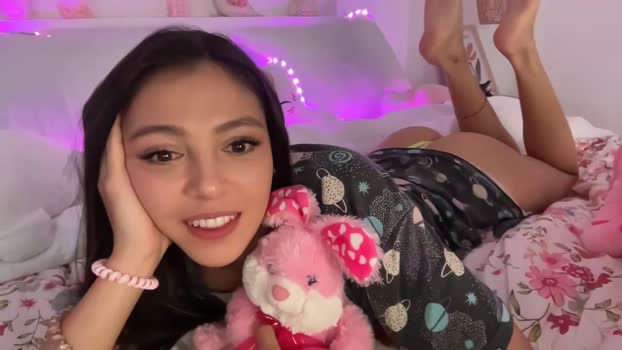 keirasworld 15-05-2025 spanking Female
