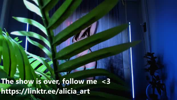 alicia_x_art 17-05-2025 squirt Female