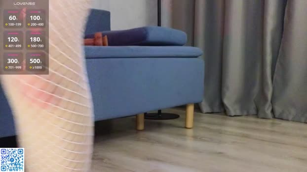 everlunaa 17-05-2025 kissing Female