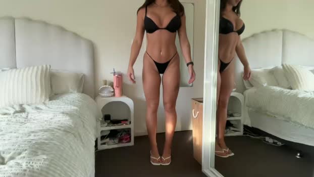 sashabooxx 18-05-2025 yummy Female