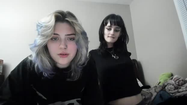 snowxbunny1228 19-05-2025 Porn Couple