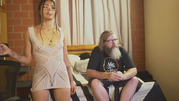 cheeseburgerjesus 24-05-2025 nude Couple