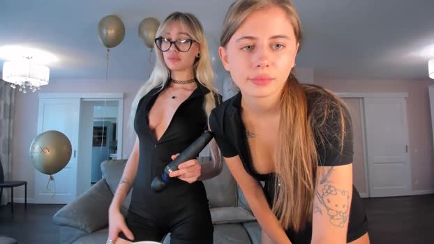 sexxxsirens 24-05-2025 bigboobs Couple