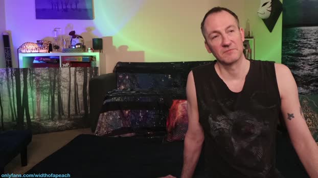 widthofapeach 25-05-2025 hard Couple