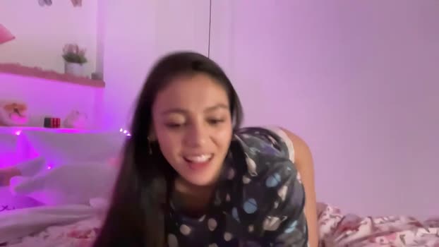 keirasworld 26-05-2025 sucktits Female
