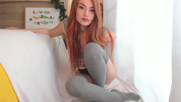 zaraagnes 27-05-2025 spank Female