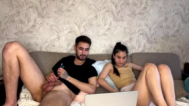 sophywhisper 30-05-2025 hot Couple