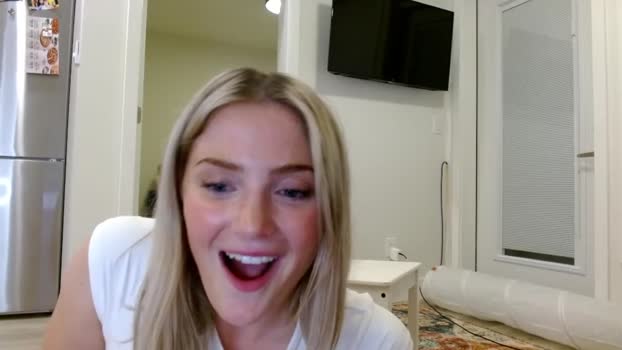 allybeexo 31-05-2025 Webcam Female