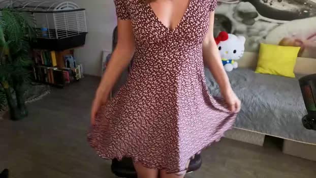 jennycutey 31-05-2025 fuckface Female