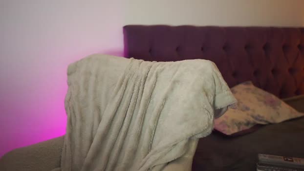 notamericanpie23 07-06-2025 deepthroat Female