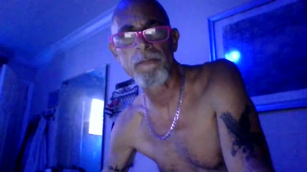 iamgoat_69 08-06-2025 sucktits Couple