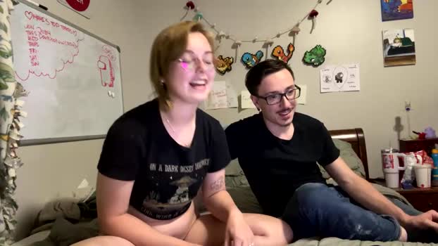 mamiclouds 09-06-2025 Ass Couple