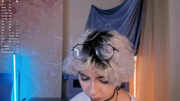 floranesli01 09-06-2025 Nude Female