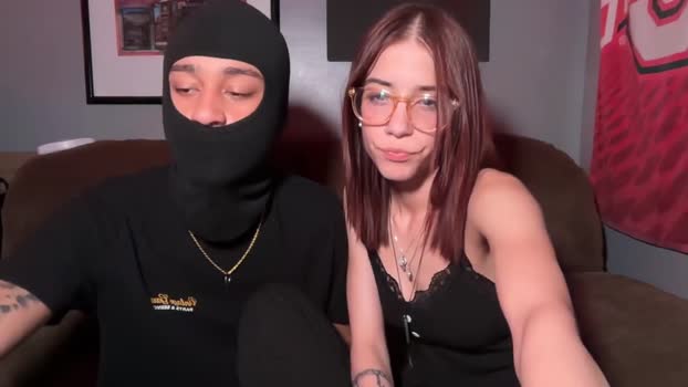 mrandmrsbong 13-06-2025 wank Couple