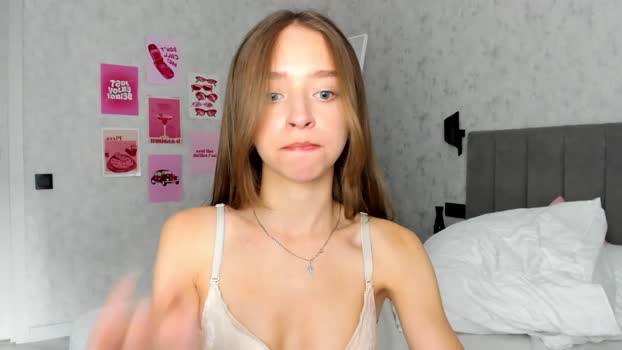 poopl_18 13-06-2025 sexybody Female