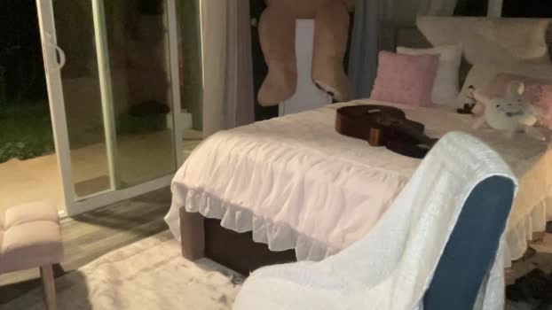 kaileeshy 14-06-2025 wank Female