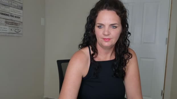 bouncingbetty444 14-06-2025 tits Female