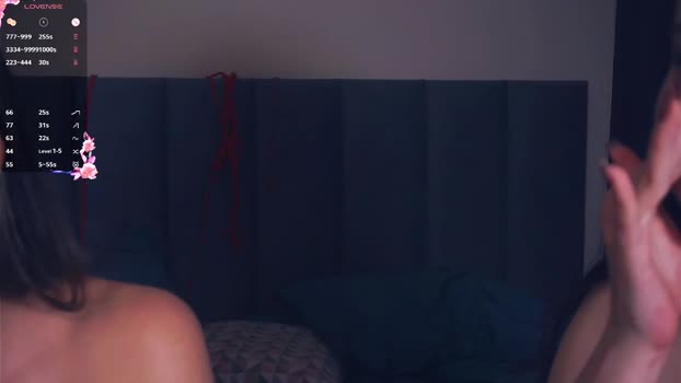 vivid_girls 15-06-2025 kiss Couple